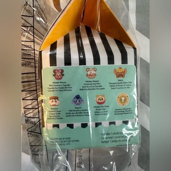 Disney Munchlings Mystery Scented Plush–Baked Treats–Micro 4 3/4'' (NWT) Sealed - Picture 8 of 8